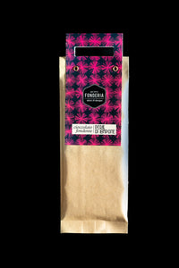 Dark chocolate / pink pepper
