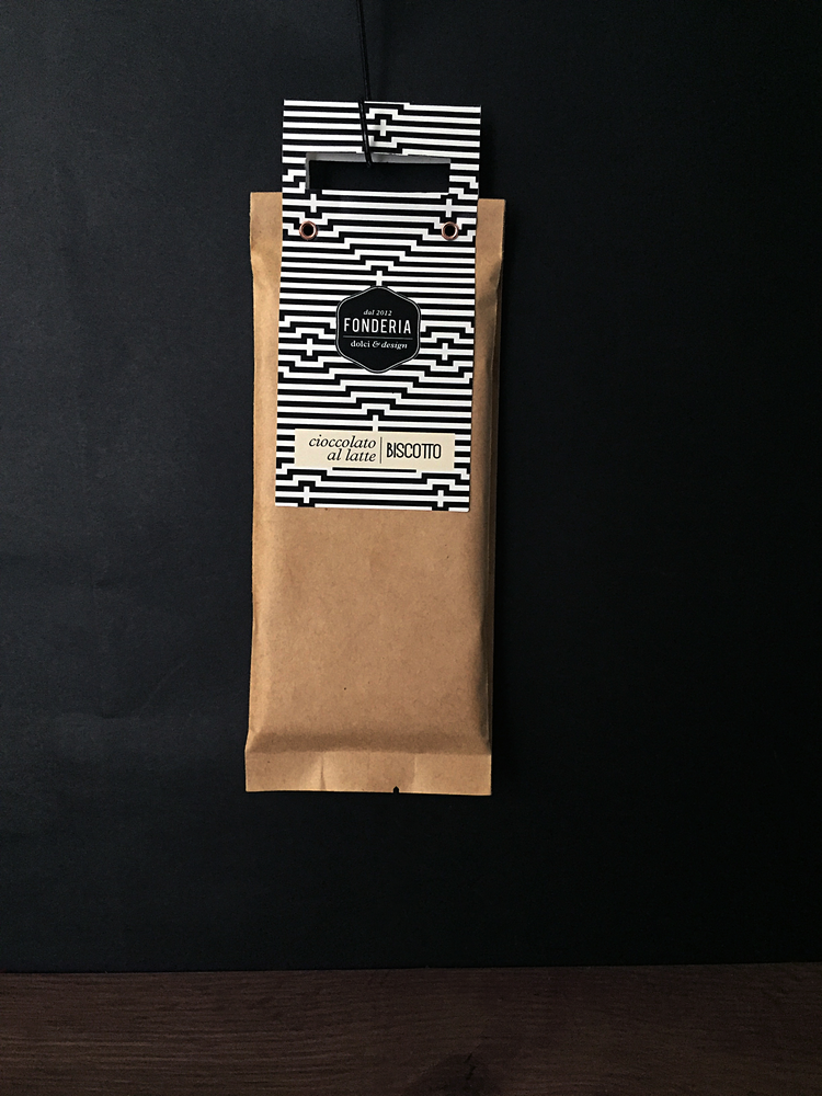 Milk / Biscuit bar
