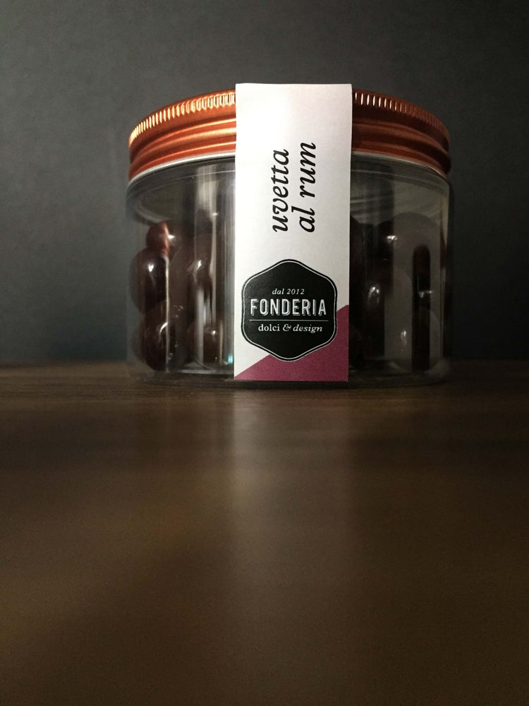 Dragee of raisins with rum